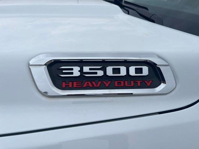 2024 RAM 3500 Chassis Cab Tradesman 4WD Crew Cab 60" CA 172.4" WB