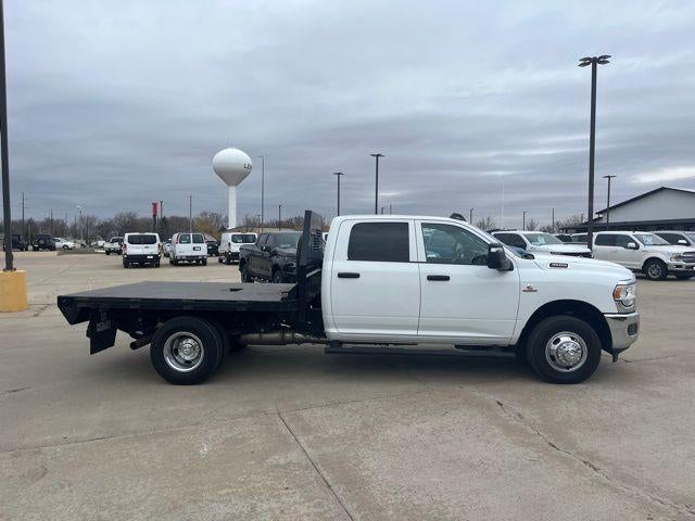 2024 RAM 3500 Chassis Cab Tradesman 4WD Crew Cab 60" CA 172.4" WB
