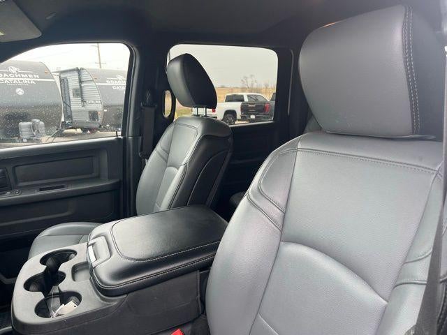 2024 RAM 3500 Chassis Cab Tradesman 4WD Crew Cab 60" CA 172.4" WB