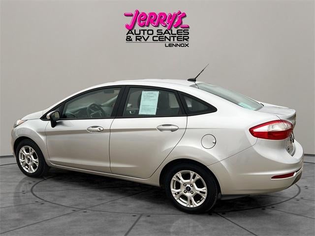 2014 Ford Fiesta 4dr Sdn SE