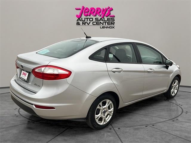 2014 Ford Fiesta 4dr Sdn SE