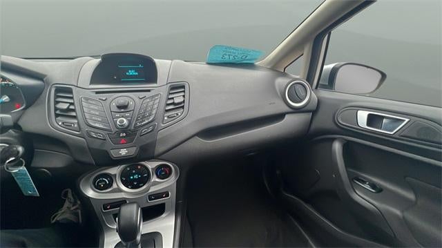 2014 Ford Fiesta 4dr Sdn SE
