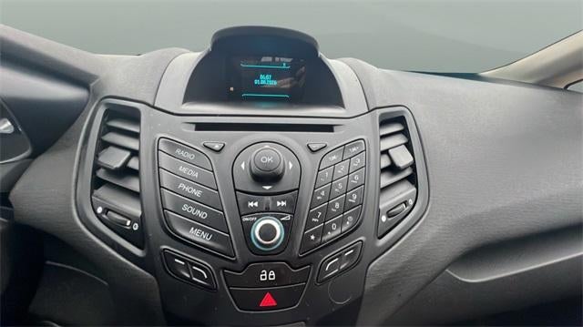 2014 Ford Fiesta 4dr Sdn SE