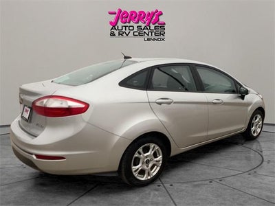 2014 Ford Fiesta 4dr Sdn SE