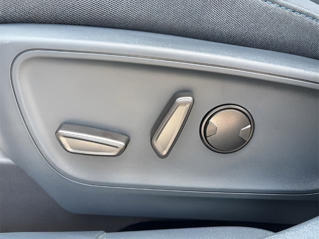 2025 Ford Maverick XLT AWD SuperCrew