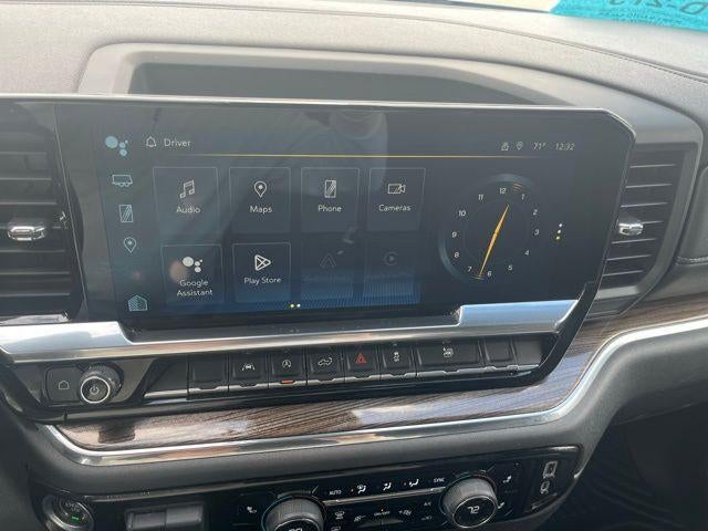 2023 Chevrolet Silverado 1500 Crew Cab Short Box 4-Wheel Drive LT 2FL