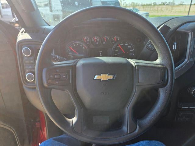 2021 Chevrolet Silverado 1500 Crew Cab Short Box 4-Wheel Drive Custom