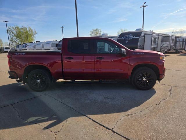 2021 Chevrolet Silverado 1500 Crew Cab Short Box 4-Wheel Drive Custom