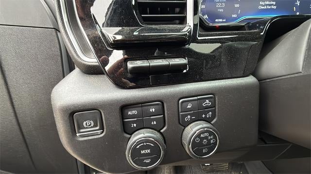 2024 Chevrolet Silverado 1500 Crew Cab Short Box 4-Wheel Drive ZR2