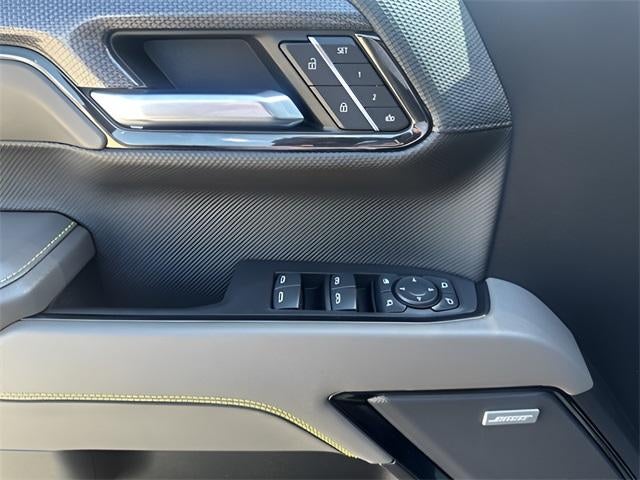 2024 Chevrolet Silverado 1500 Crew Cab Short Box 4-Wheel Drive ZR2