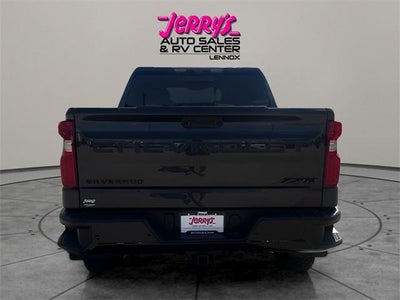 2024 Chevrolet Silverado 1500 Crew Cab Short Box 4-Wheel Drive ZR2