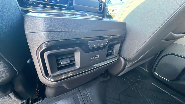 2023 Chevrolet Silverado 1500 Crew Cab Short Box 4-Wheel Drive ZR2