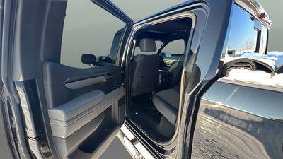 2023 Chevrolet Silverado 1500 Crew Cab Short Box 4-Wheel Drive ZR2