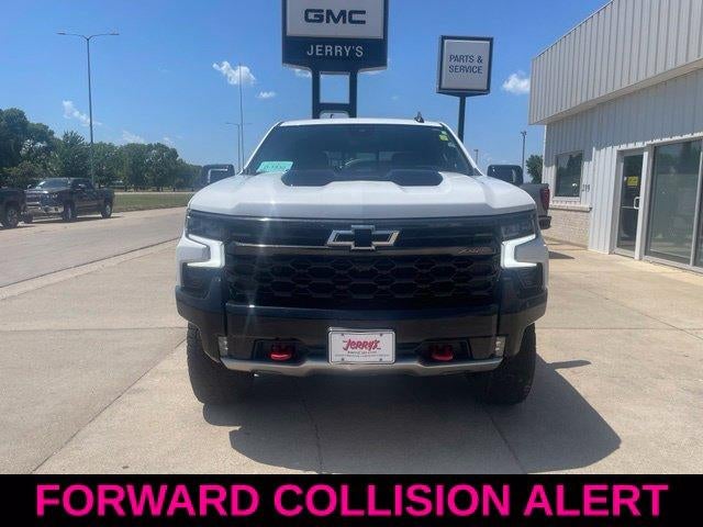 2023 Chevrolet Silverado 1500 Crew Cab Short Box 4-Wheel Drive ZR2