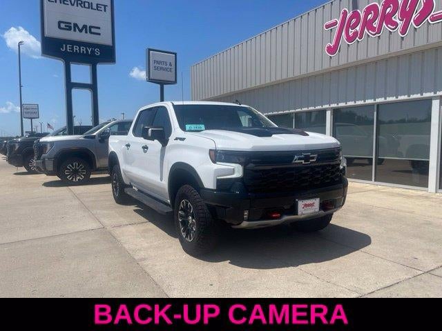 2023 Chevrolet Silverado 1500 Crew Cab Short Box 4-Wheel Drive ZR2