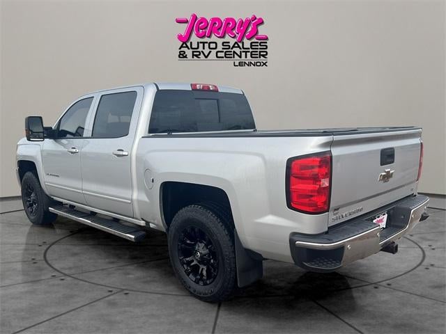 2017 Chevrolet Silverado 1500 Crew Cab Short Box 4-Wheel Drive LT