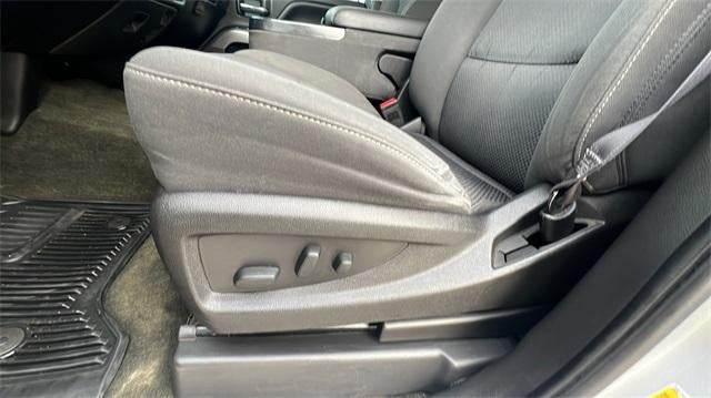 2017 Chevrolet Silverado 1500 Crew Cab Short Box 4-Wheel Drive LT