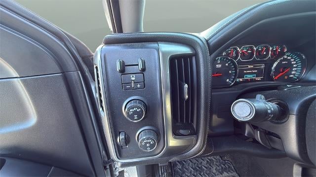 2017 Chevrolet Silverado 1500 Crew Cab Short Box 4-Wheel Drive LTZ