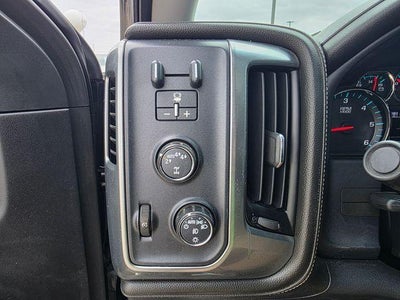 2017 Chevrolet Silverado 1500 Crew Cab Short Box 4-Wheel Drive LTZ
