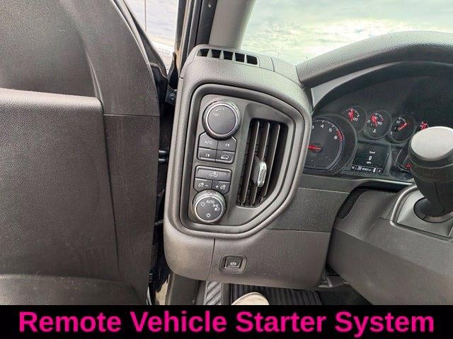 2020 Chevrolet Silverado 1500 Crew Cab Short Box 4-Wheel Drive Custom