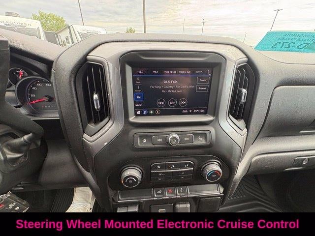 2020 Chevrolet Silverado 1500 Crew Cab Short Box 4-Wheel Drive Custom