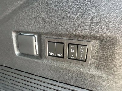 2022 Chevrolet Silverado 1500 LTD Crew Cab Standard Box 4-Wheel Drive High Country