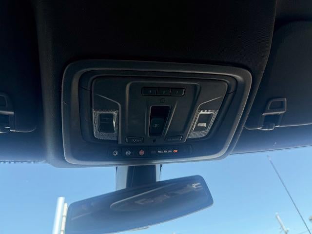 2022 Chevrolet Silverado 1500 LTD Crew Cab Standard Box 4-Wheel Drive High Country