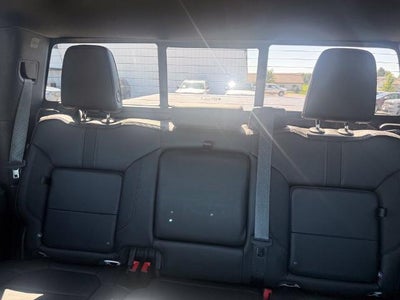 2022 Chevrolet Silverado 1500 LTD Crew Cab Standard Box 4-Wheel Drive High Country
