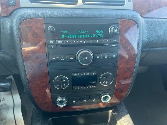 2011 Chevrolet Avalanche 4-Wheel Drive LT