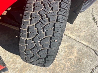 2011 Chevrolet Avalanche 4-Wheel Drive LT