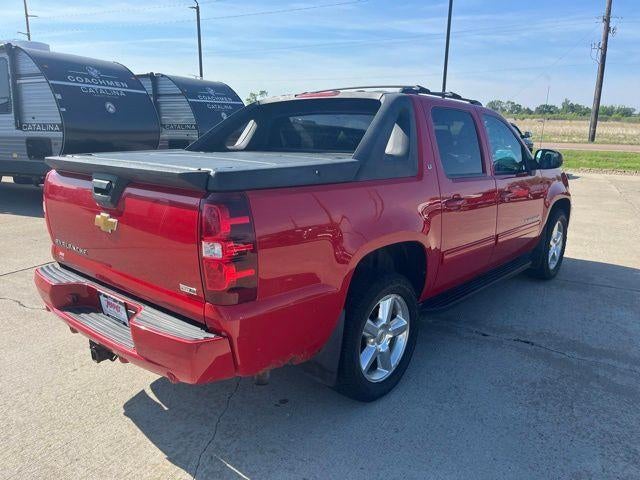 2011 Chevrolet Avalanche 4-Wheel Drive LT