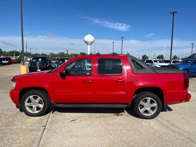 2011 Chevrolet Avalanche 4-Wheel Drive LT