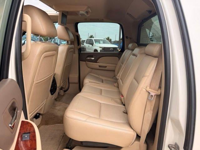 2011 Chevrolet Avalanche 4-Wheel Drive LTZ