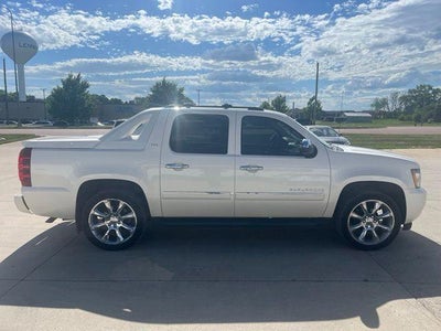 2011 Chevrolet Avalanche 4-Wheel Drive LTZ