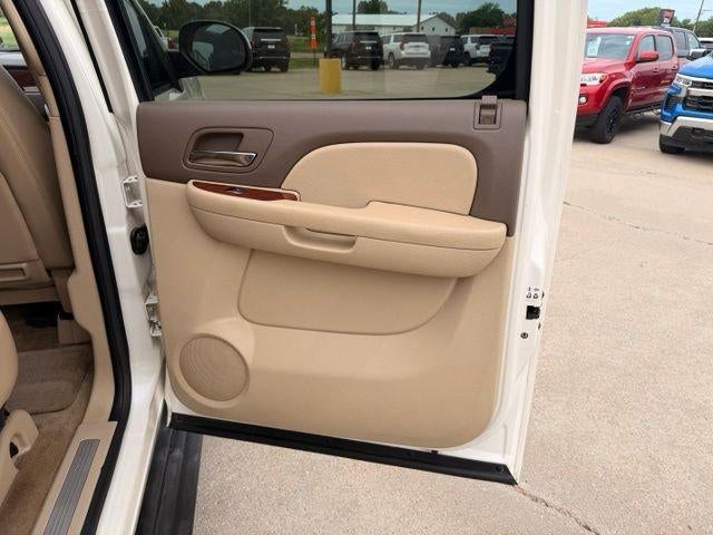 2011 Chevrolet Avalanche 4-Wheel Drive LTZ