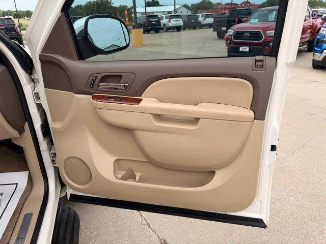 2011 Chevrolet Avalanche 4-Wheel Drive LTZ
