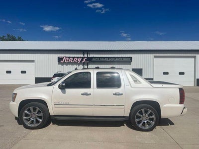 2011 Chevrolet Avalanche 4-Wheel Drive LTZ