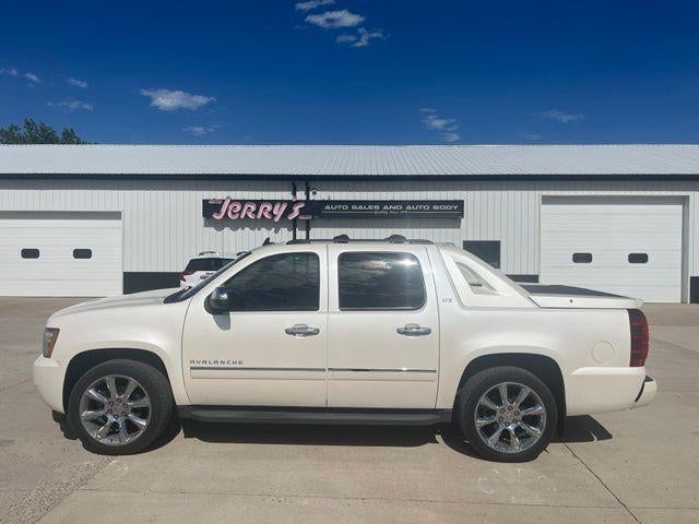 2011 Chevrolet Avalanche 4-Wheel Drive LTZ