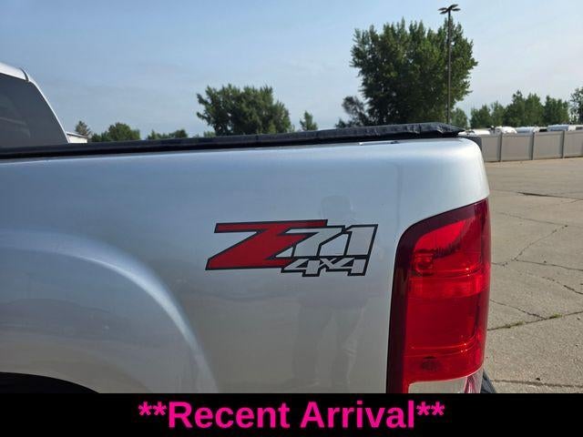 2013 GMC Sierra 1500 Crew Cab Short Box 4-Wheel Drive SLE