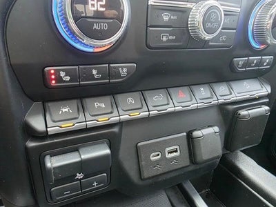 2020 GMC Sierra 1500 Crew Cab Short Box 4-Wheel Drive AT4