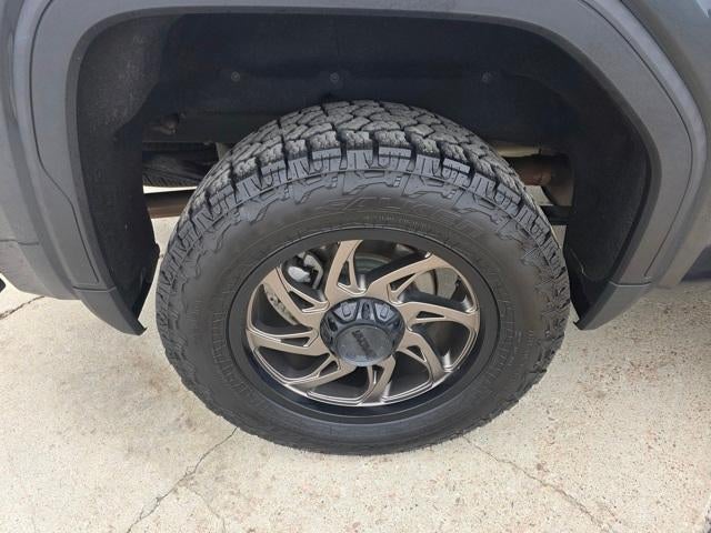 2020 GMC Sierra 1500 Crew Cab Short Box 4-Wheel Drive AT4