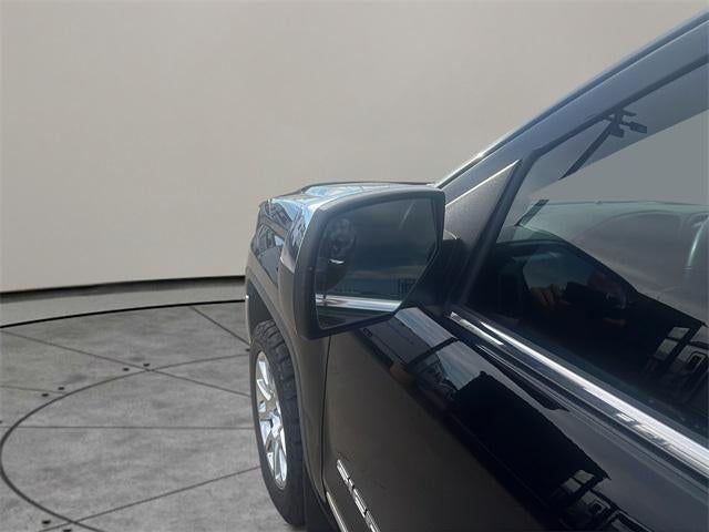 2016 GMC Sierra 1500 Crew Cab Short Box 4-Wheel Drive SLT