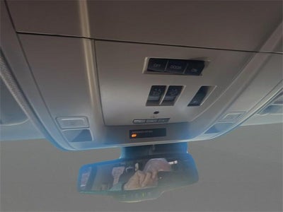 2017 GMC Sierra 1500 Crew Cab Short Box 4-Wheel Drive SLT