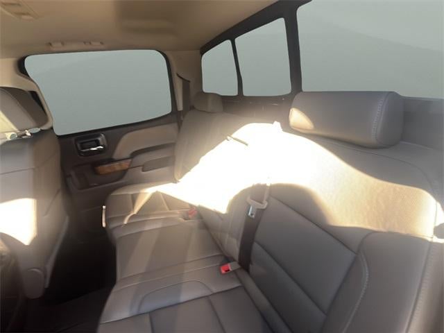 2017 GMC Sierra 1500 Crew Cab Short Box 4-Wheel Drive SLT