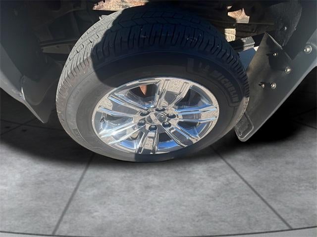 2017 GMC Sierra 1500 Crew Cab Short Box 4-Wheel Drive SLT