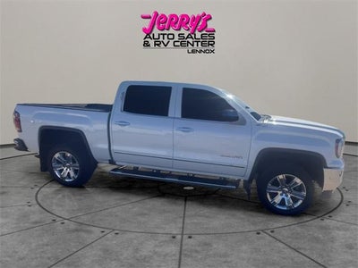2017 GMC Sierra 1500 Crew Cab Short Box 4-Wheel Drive SLT