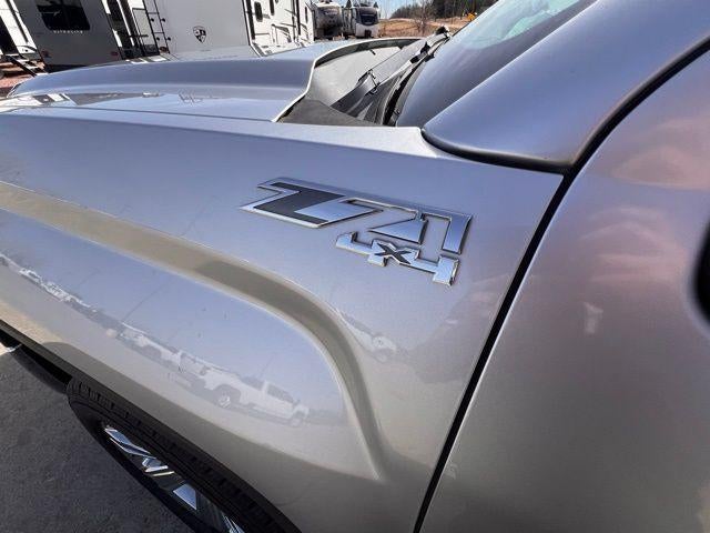 2014 GMC Sierra 1500 Crew Cab Short Box 4-Wheel Drive SLE