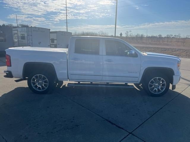 2014 GMC Sierra 1500 Crew Cab Short Box 4-Wheel Drive Denali