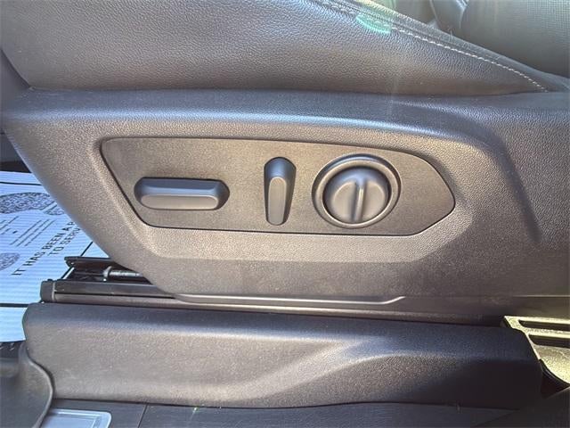 2020 GMC Sierra 1500 Crew Cab Short Box 4-Wheel Drive SLT