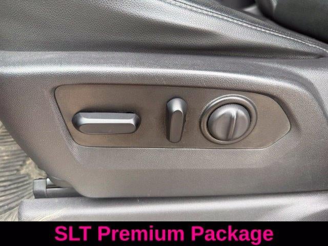 2019 GMC Sierra 1500 Crew Cab Short Box 4-Wheel Drive SLT